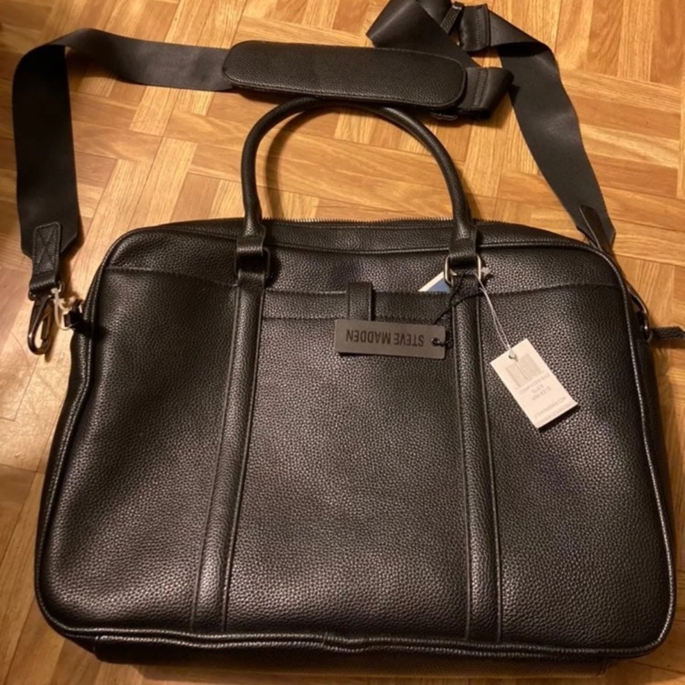 Steve Madden messenger bag